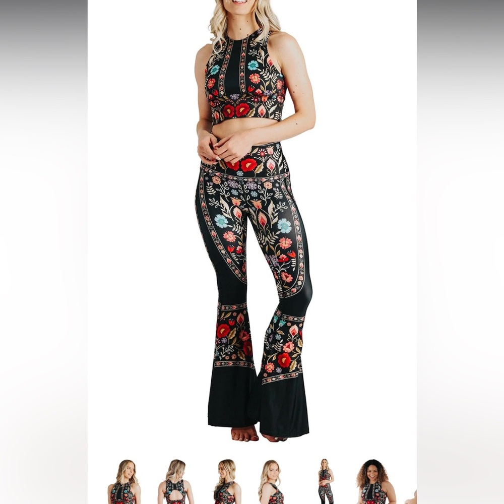 Yoga Democracy Rustica Set Bell Bottoms / Free Range Bra